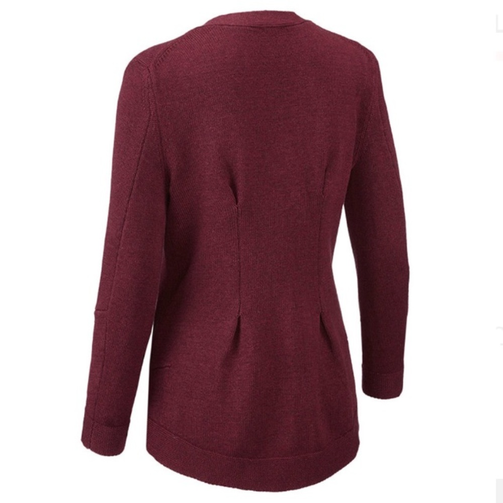 📸 Catch Cardigan CAbi - Picture 3 of 11